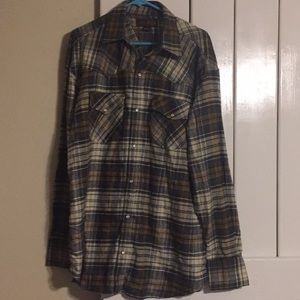 Never been worn grey, tan and cream plaid flannel